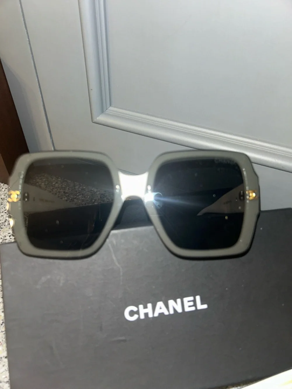 CHANEL White and Black Oversized Square Sunglasses and matching CHANEL Bandana - Picture 5 of 7